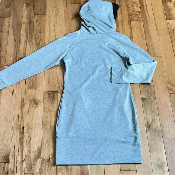 Long  Sport Grey Hoodie Sweater Size M - Picture 4 of 8